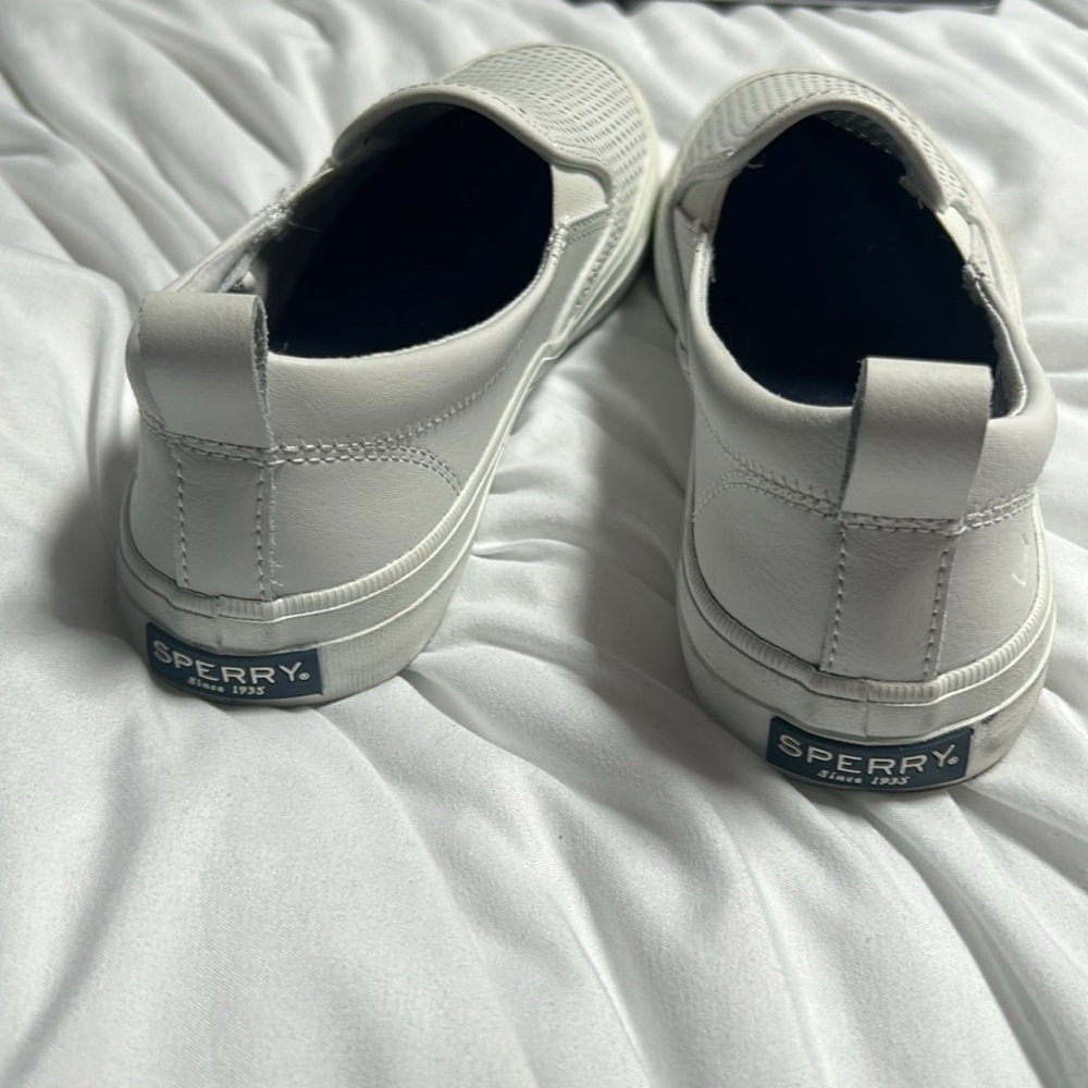 Sperry Women’s Crest Gore Perforated Slip On Sneakers White - Picture 3 of 3